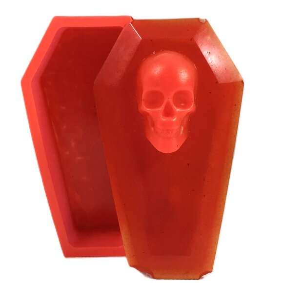 Glow In The Dark Skull Coffin Stash Jar with Lid Red Resin - Picture 3 of 11
